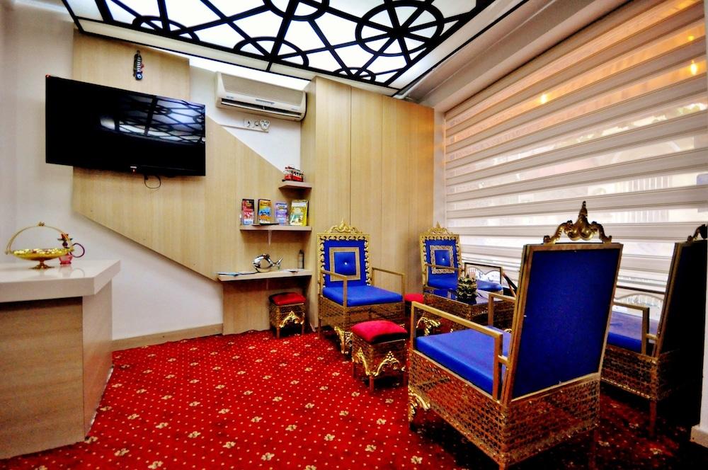 The Beyoglu House Hotell Istanbul Exteriör bild